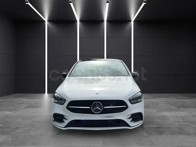 Usado Mercedes B200 150 CV (110 kW) 2022 Blanco Utilitario
