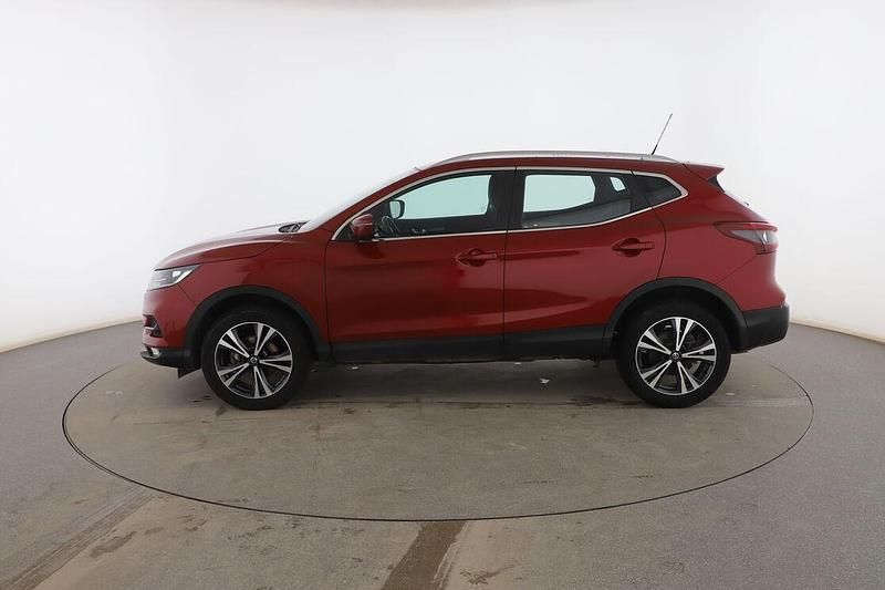 Usado Nissan Qashqai Style Edition 140 CV (102 kW) 2020 Rojo SUV