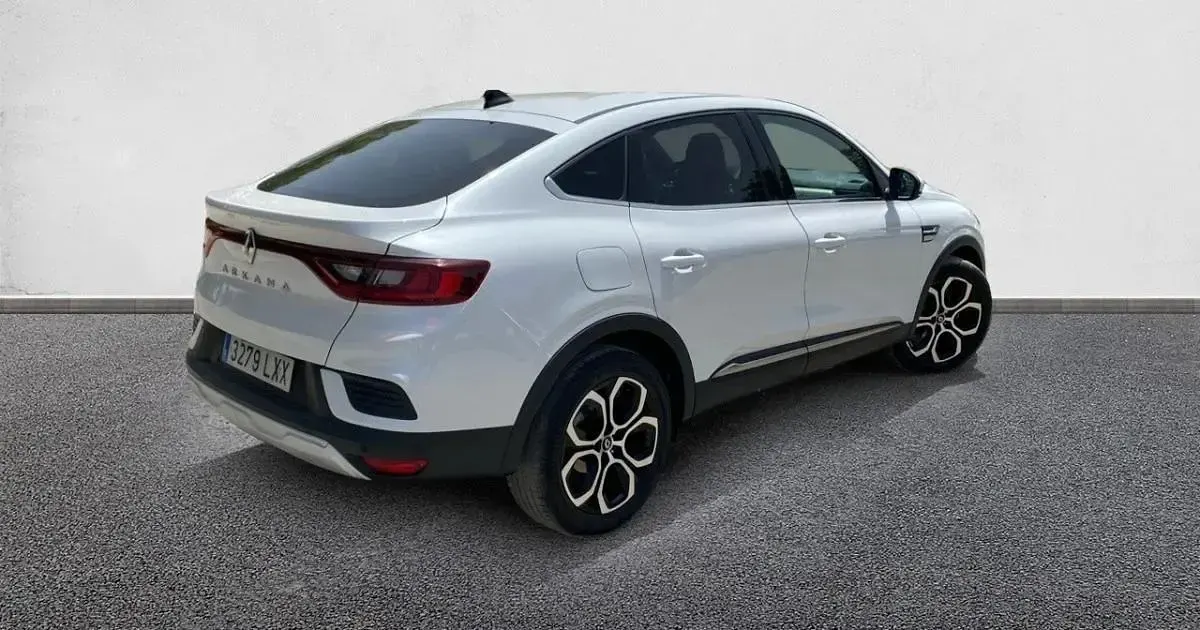 Usado Renault Arkana Zen 140 CV (102 kW) 2022 SUV