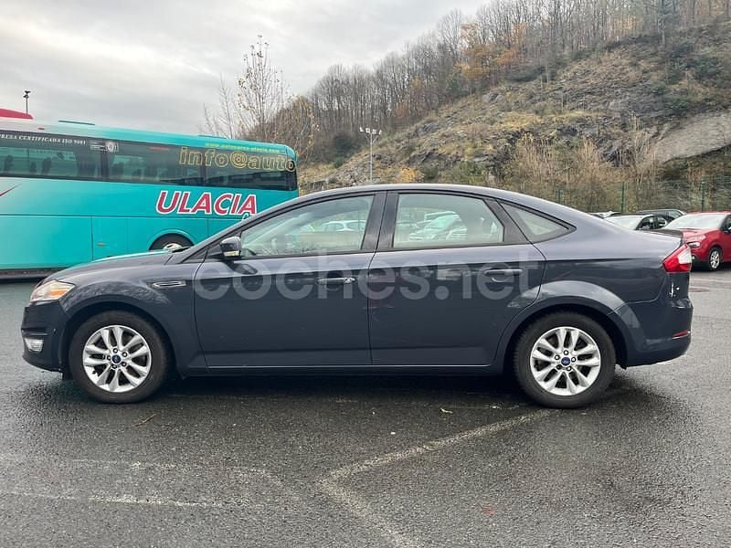 Azul Usado 2012 Ford Mondeo Berlina | 6900 € (Precio justo) - Imagen 1/4