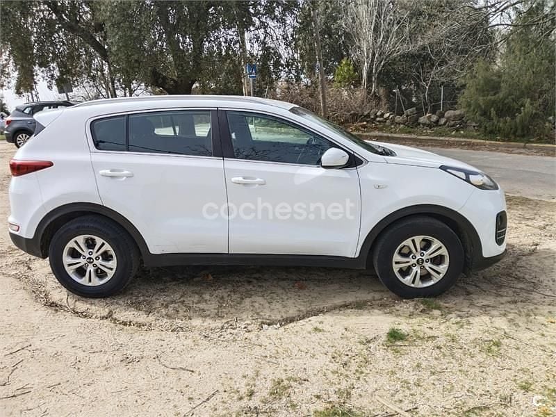 Usado Kia Sportage 115 CV (84 kW) 2016 Blanco SUV