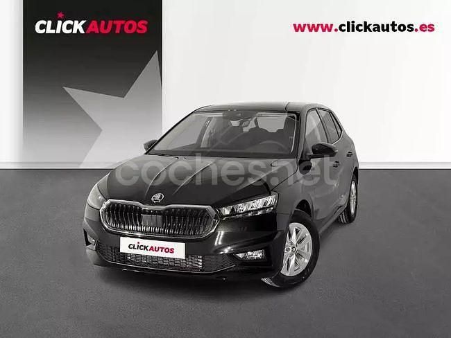 Usado Skoda Fabia Selection 115 CV (84 kW) 2025 Negro Berlina