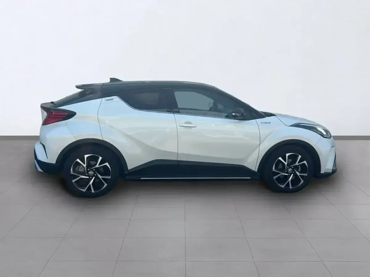 Usado Toyota C-HR Advance 184 CV (135 kW) 2021 Blanco SUV