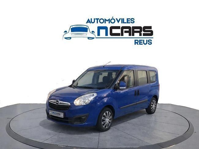 Usado Opel Combo 105 CV (77 kW) 2015 Azul Monovolumen