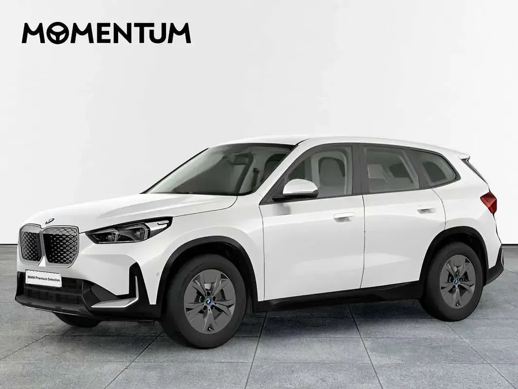 Usado BMW iX1 Comfort Edition 150 kW (204 CV) 2024 Blanco SUV