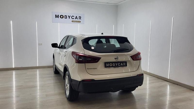 Usado Nissan Qashqai Acenta 140 CV (102 kW) 2021 Blanco SUV