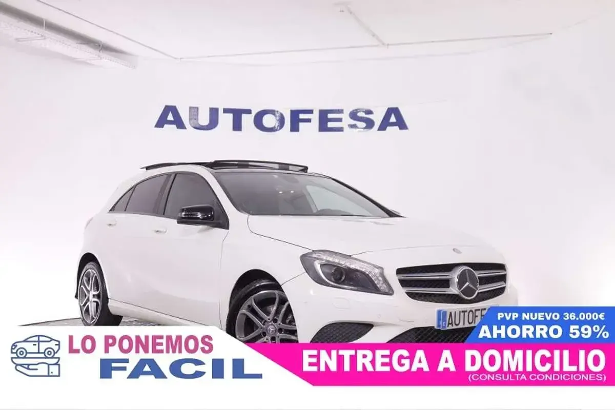 Usado Mercedes A200 Urban 156 CV (114 kW) 2013 Blanco Utilitario