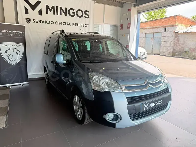Usado Citroën Berlingo XTR 110 CV (80 kW) 2009 Gris / plata Monovolumen