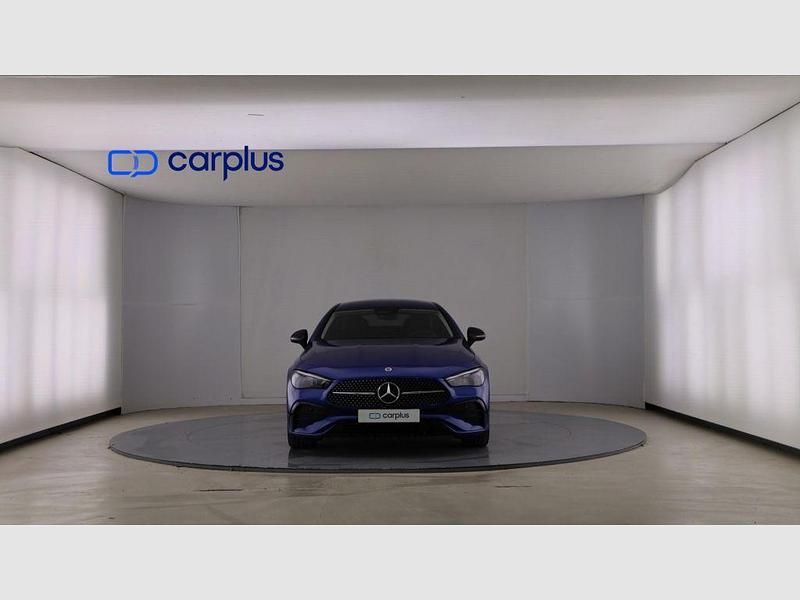 Usado Mercedes CLE220 197 CV (144 kW) 2025 Azul espectra (metalizado) Coupe