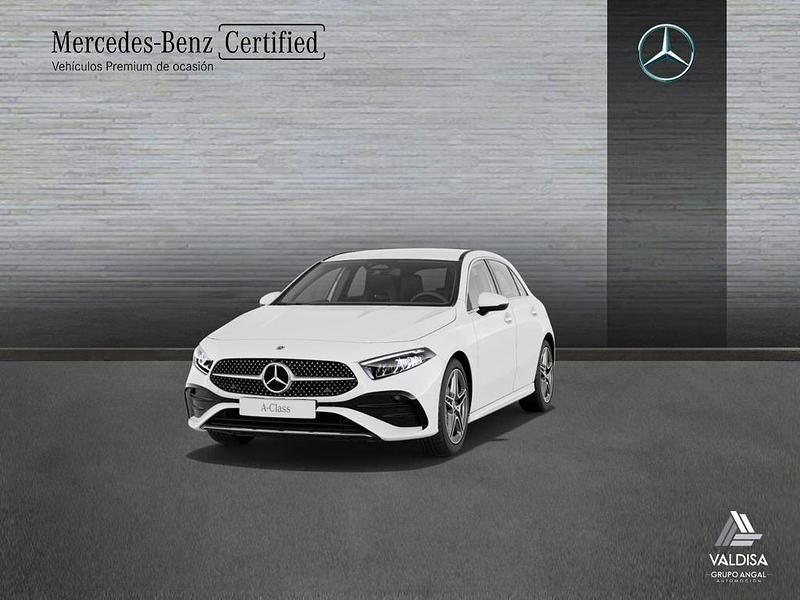 Usado Mercedes A200 AMG line 163 CV (119 kW) 2024 Blanco Berlina