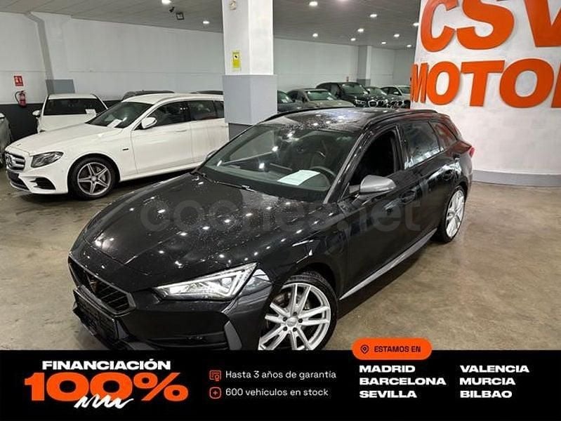 Usado Cupra Leon VZ 245 CV (180 kW) 2023 Negro Familiar