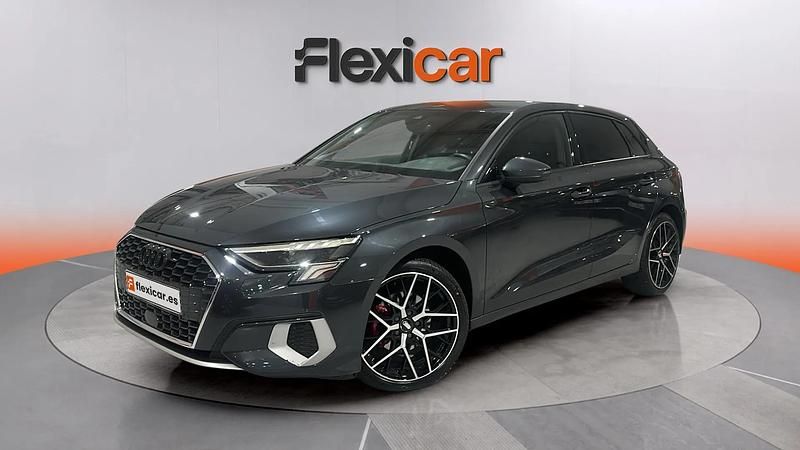Usado Audi A3 Premium 150 CV (110 kW) 2022 Gris Berlina