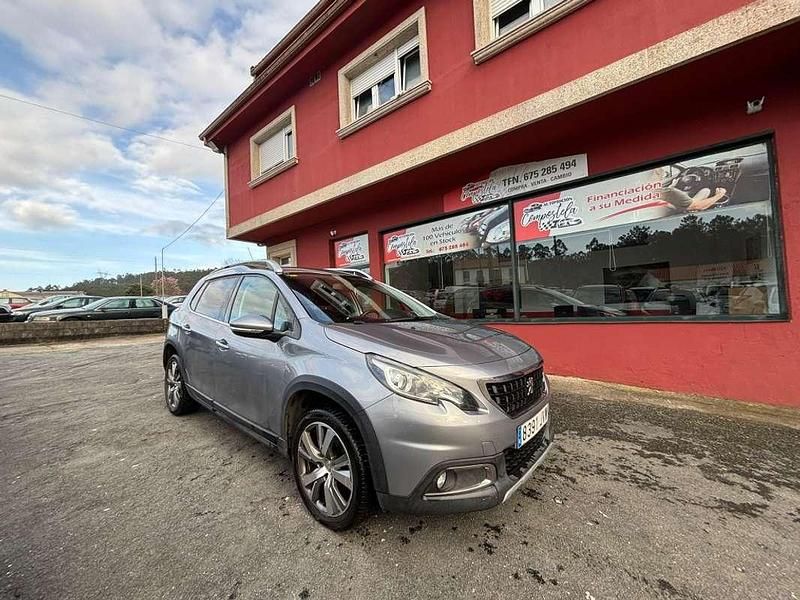 Usado Peugeot 2008 Allure 99 CV (72 kW) 2016 Gris SUV