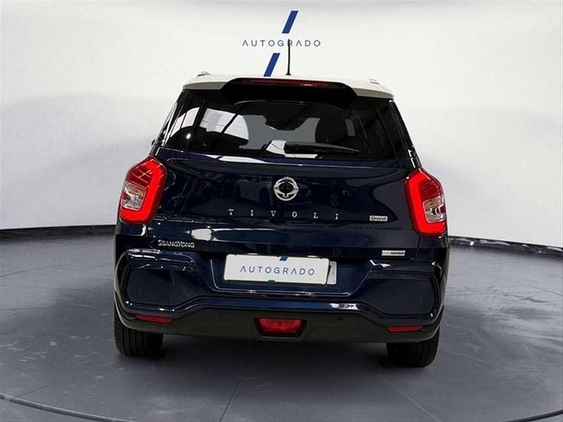 Usado Ssangyong (KGM) Tivoli 163 CV (119 kW) 2022 Azul SUV