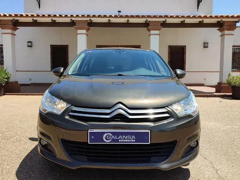 Usado Citroën C4 Tonic 92 CV (67 kW) 2012 Marrón Berlina