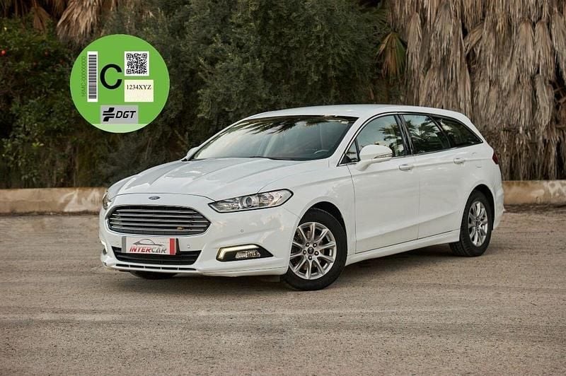 Blanco Usado 2016 Ford Mondeo Trend Familiar | 6900 € (Buen precio) - Imagen 1/4