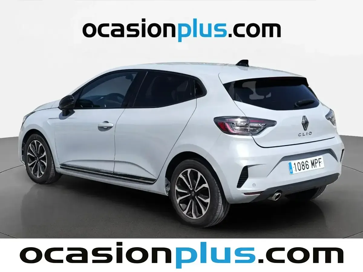Usado Renault Clio V Techno 90 CV (66 kW) 2024 Gris Berlina