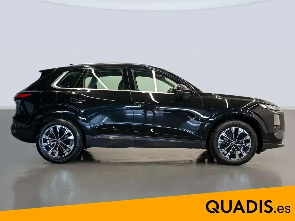 Usado Audi Q3 Business 150 CV (110 kW) 2025 Negro SUV