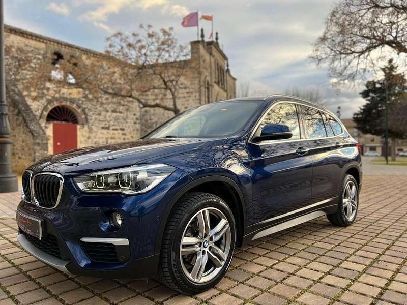 Usado BMW X1 Comfort Edition 150 CV (110 kW) 2019 Azul SUV