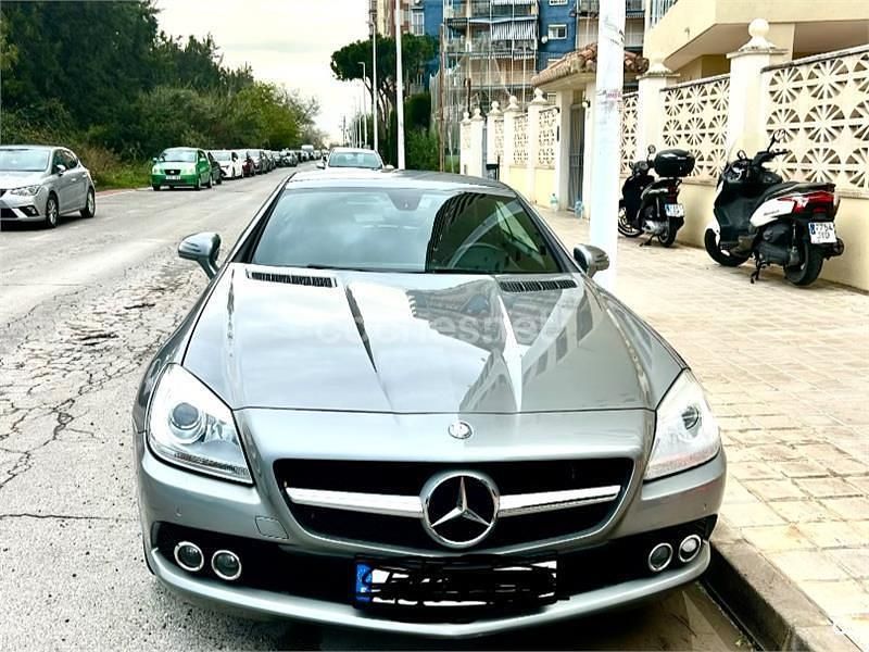 Usado Mercedes SLK250 204 CV (150 kW) 2012 Gris / plata Descapotable
