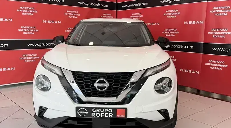 Usado Nissan Juke Acenta 114 CV (83 kW) 2023 Sapporo white (sólido) SUV