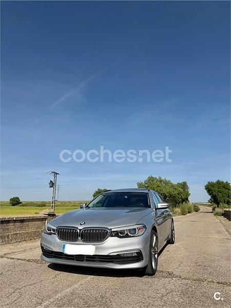Usado BMW 520 Comfort Edition 190 CV (139 kW) 2017 Gris / plata Familiar