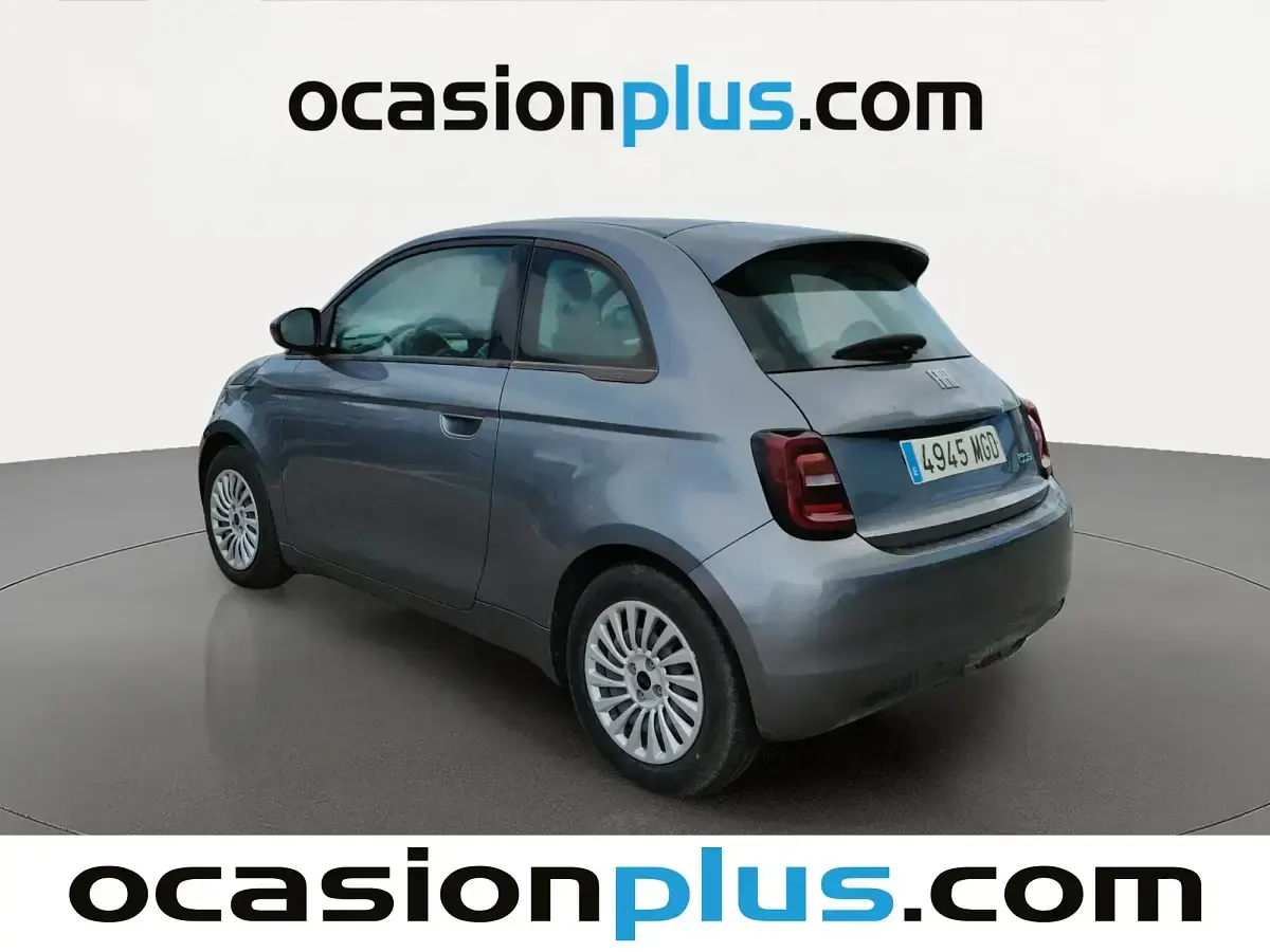 Usado Fiat 500e 86 kW (118 CV) 2023 Gris Utilitario