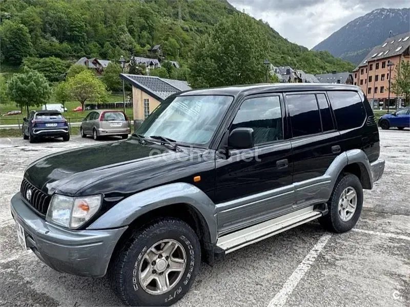 Usado Toyota Land Cruiser 125 CV (91 kW) 1999 Negro SUV