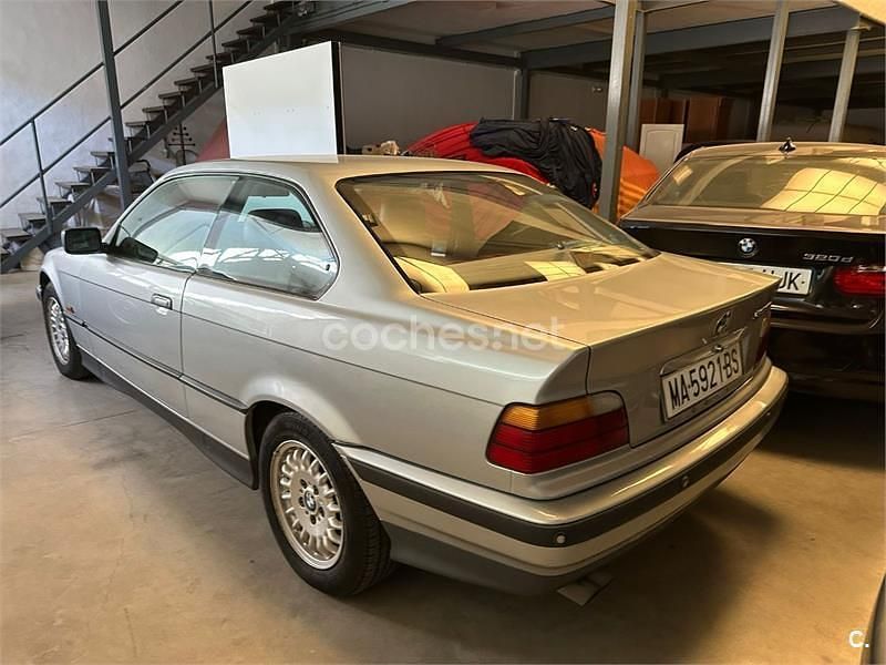 Usado BMW 328 Cabriolet 193 CV (141 kW) 1995 Gris / plata Descapotable