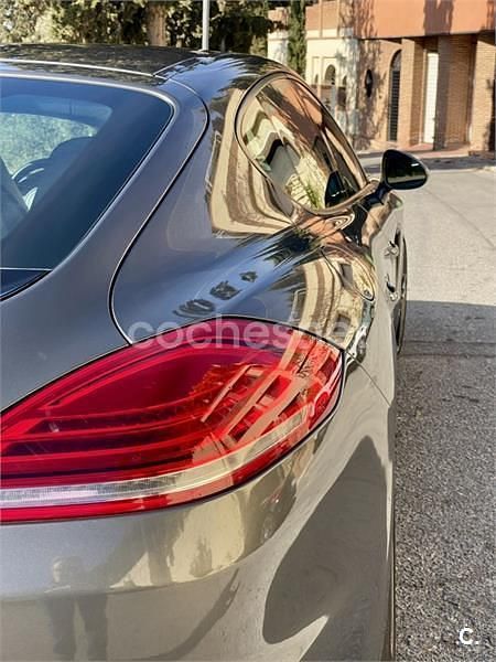 Käytetty Porsche Panamera 300 HP (220 kW) 2015 Harmaa Viistoperä