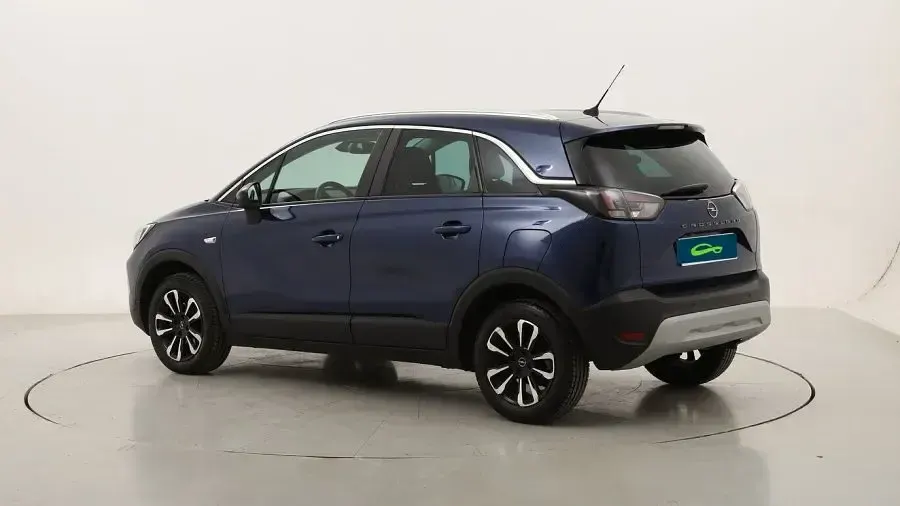 Usado Opel Crossland Elegance 110 CV (80 kW) 2023 SUV