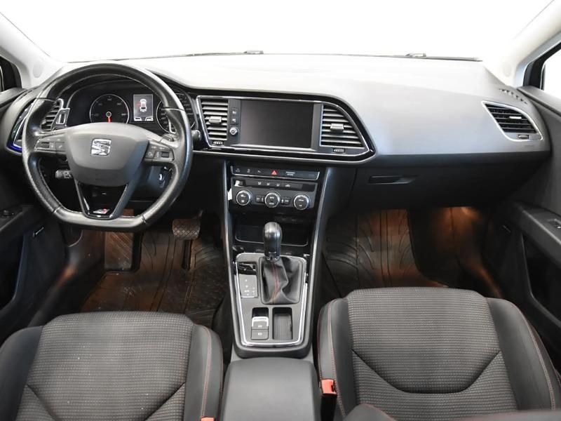 Usado Seat Leon ST FR 150 CV (110 kW) 2017 Negro Familiar