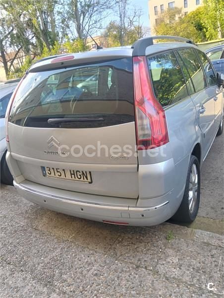 Usado Citroën Grand C4 Picasso 109 CV (80 kW) 2011 Gris / plata Monovolumen