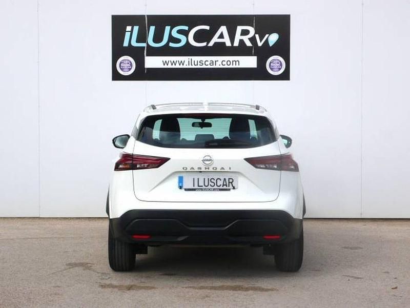 Usado Nissan Qashqai Acenta 141 CV (103 kW) 2022 Blanco SUV