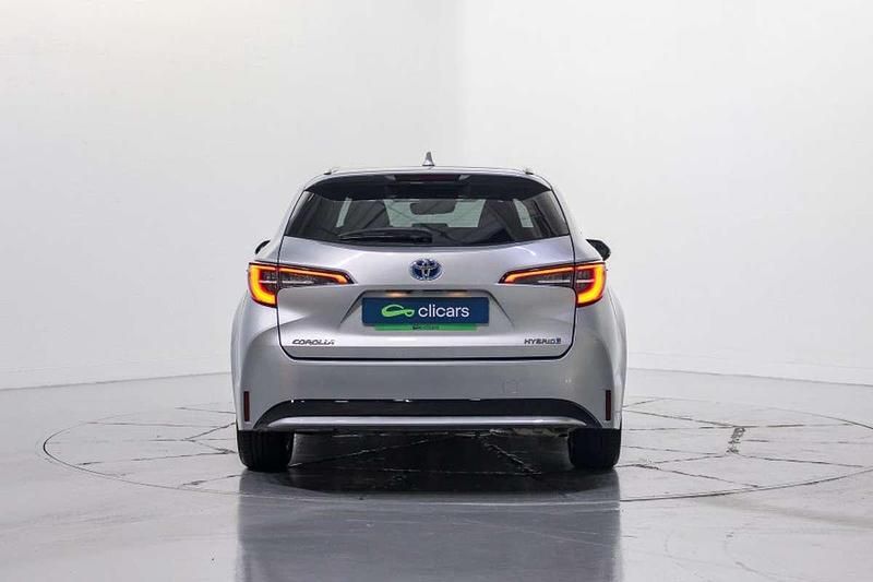 Usado Toyota Corolla Active 122 CV (89 kW) 2023 Gris Familiar