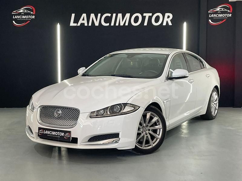 Blanco Usado 2013 Jaguar XF Sportbrake Premium Luxury Familiar | 13.990 € - Imagen 1/4
