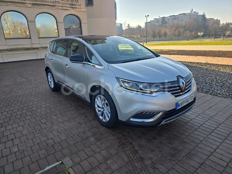 Usado Renault Espace Zen 131 CV (96 kW) 2016 Gris / plata Monovolumen