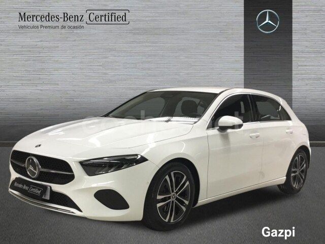 Blanco Nuevo 2024 Mercedes A180 Berlina | 34.900 € (Precio justo) - Imagen 1/4