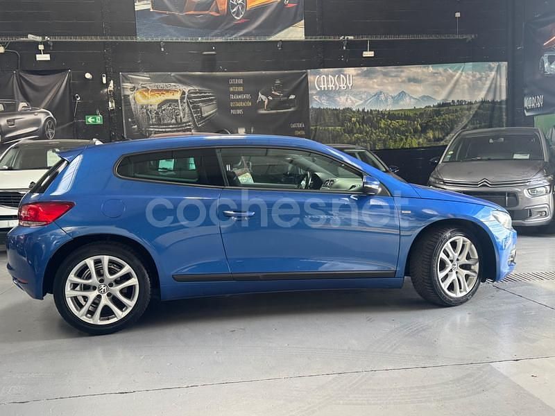 Azul Usado 2014 VW Scirocco R-line Coupe | 9900 € (Buen precio) - Imagen 1/4