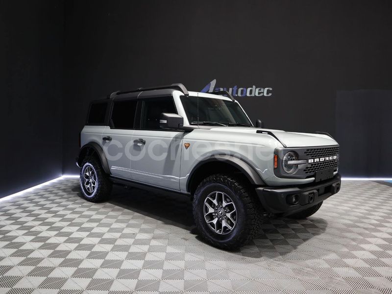 Verde Usado 2024 Ford Bronco SUV | 76.700 € (Precio justo) - Imagen 1/4