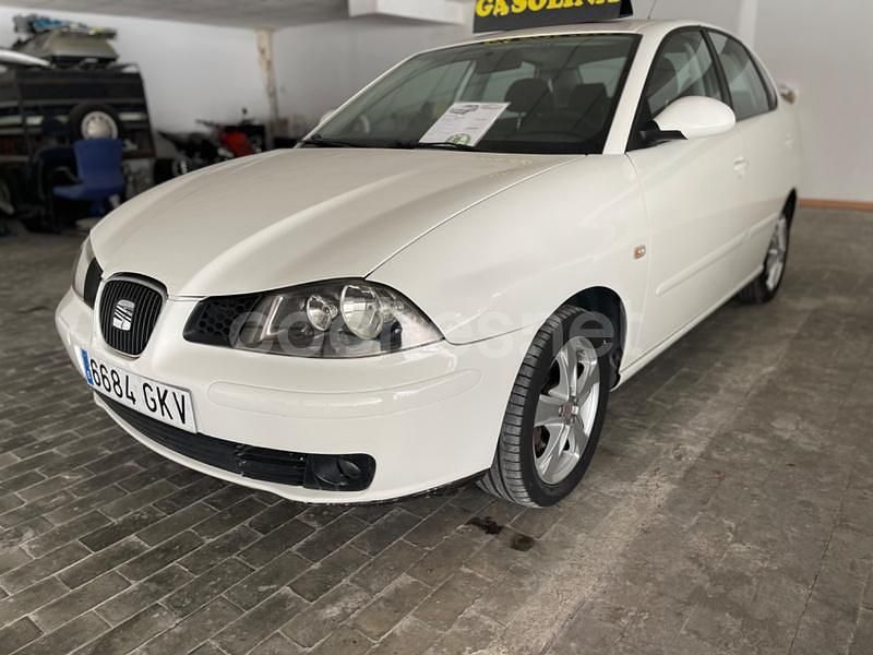 Blanco Usado 2009 Seat Cordoba Berlina | 5800 € (Caro) - Imagen 1/4
