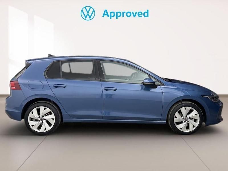 Usado VW Golf VIII 116 CV (85 kW) 2025 Azul Utilitario