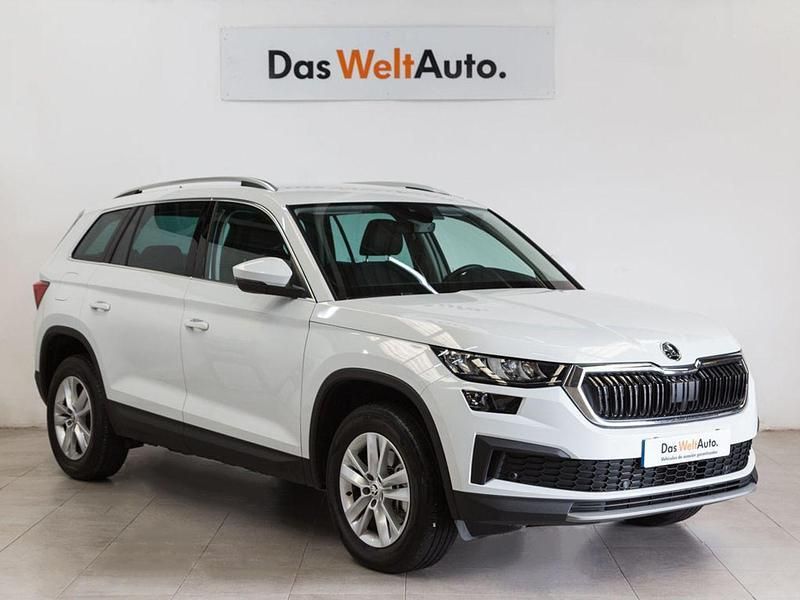 Luna Usado 2022 Skoda Kodiaq Ambition SUV | 33.990 € (Precio justo) - Imagen 1/4