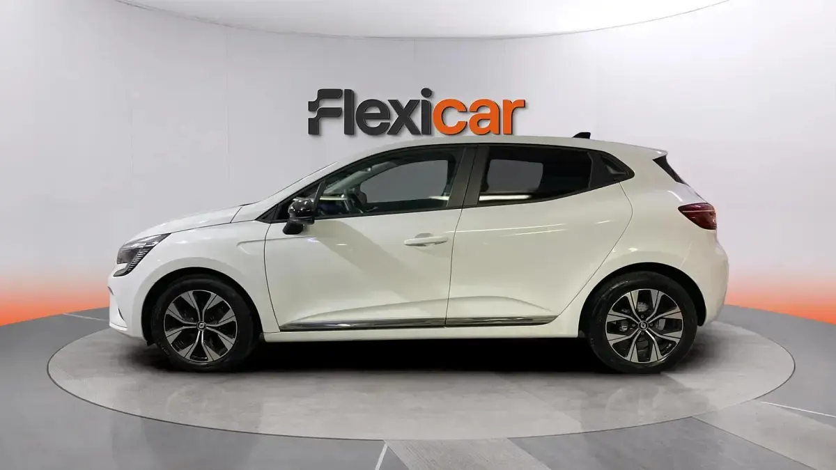 Usado Renault Clio V Evolution 90 CV (66 kW) 2023 Blanco Berlina