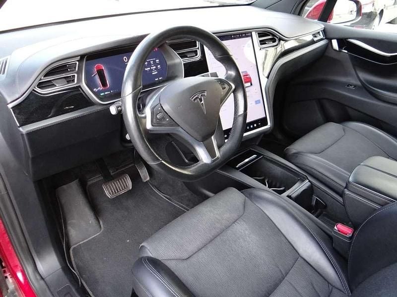 Usado Tesla Model X 386 kW (525 CV) 2017 Rojo SUV