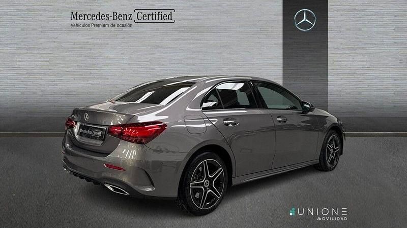 Usado Mercedes A250 218 CV (160 kW) 2025 Gris Berlina