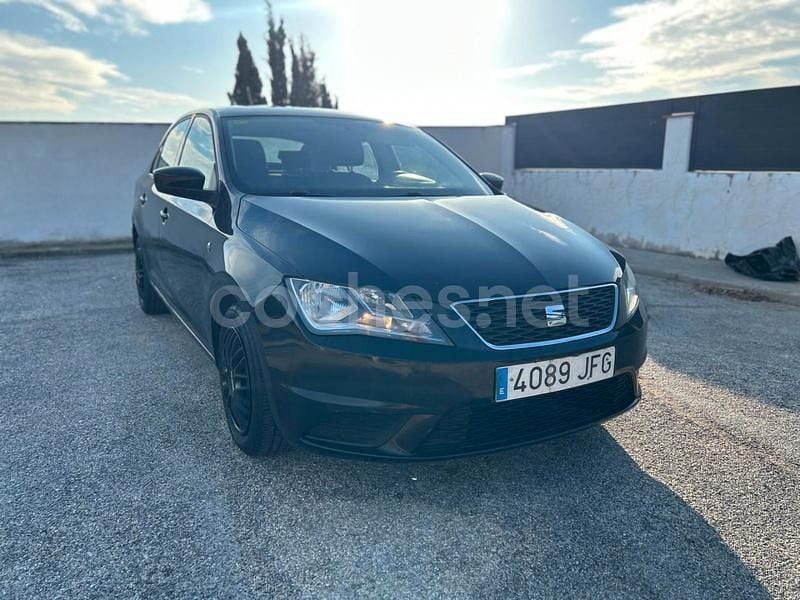 Negro Usado 2015 Seat Toledo Reference Berlina | 8990 € (Super precio) - Imagen 1/4