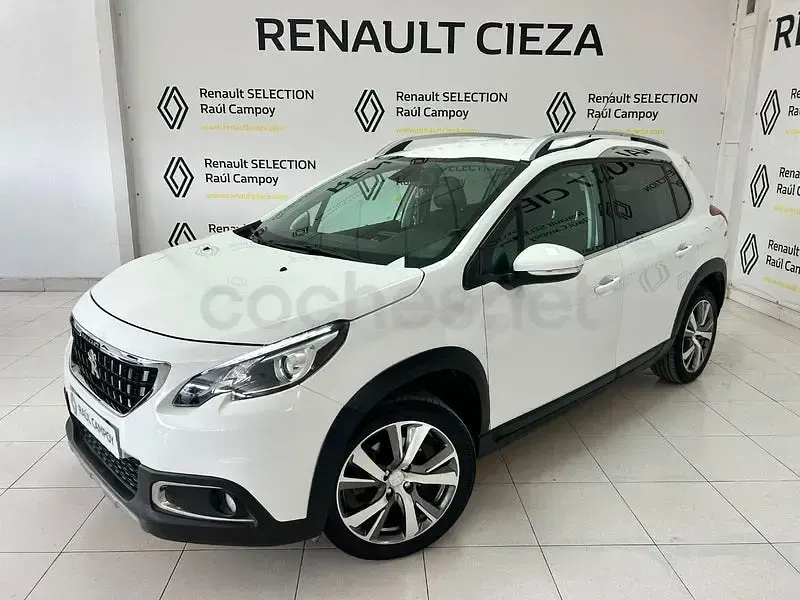Usado Peugeot 2008 Allure 110 CV (80 kW) 2017 Blanco SUV