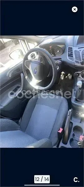 Usado Ford Fiesta Trend 60 CV (44 kW) 2011 Blanco Berlina