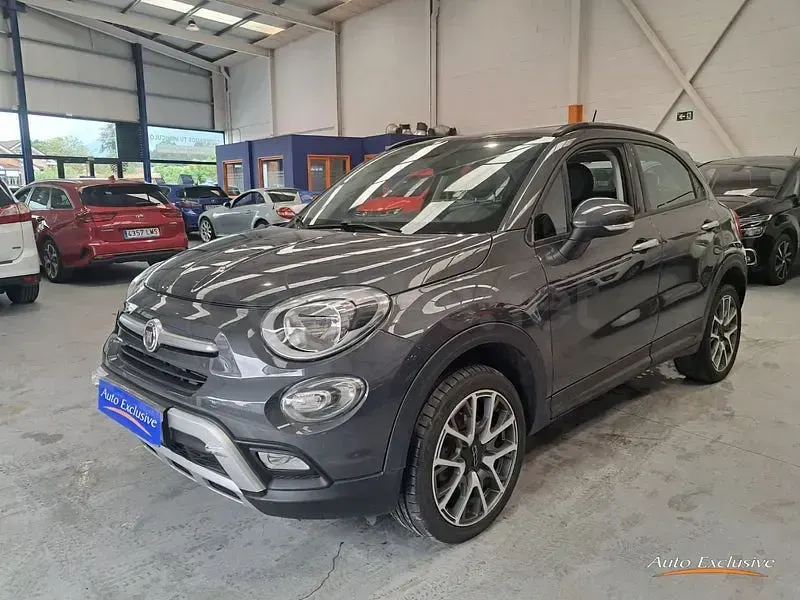 Usado Fiat 500X Cross 140 CV (102 kW) 2017 Gris / plata SUV